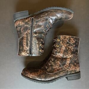 White Mountain “Tisbury” Brown “Python Snakeskin” Print Combat Boots, Size 8